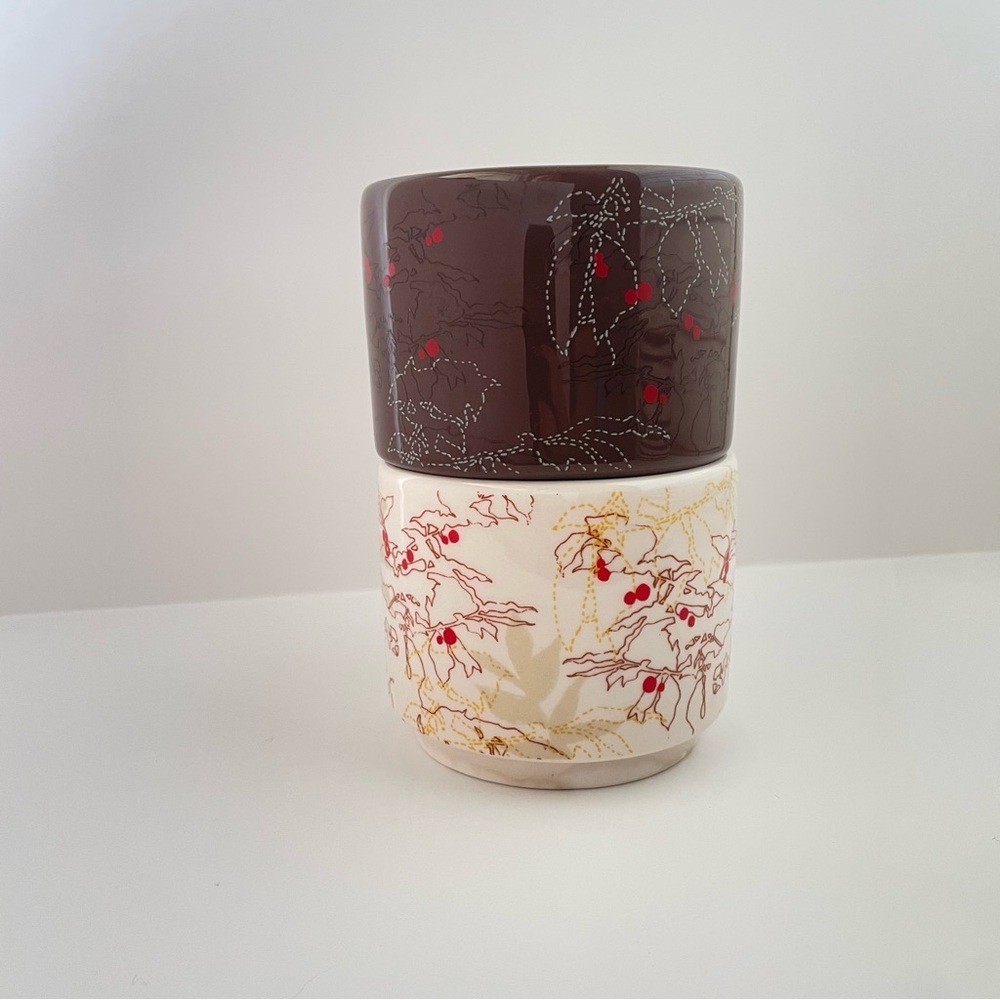 Starbucks 2009 Ceramic Stackable Mugs Cup Coffee Bean Plant Berries Design 10 OZ - Picture 2 of 8